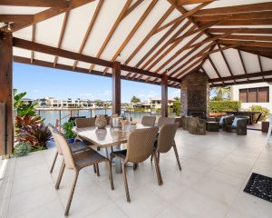 THE SOVEREIGN MILE SOVEREIGN ISLANDS
